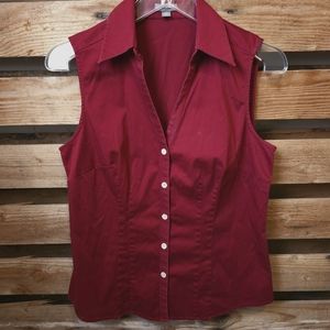 🌞 Deep Red Ann Taylor Button Up Top